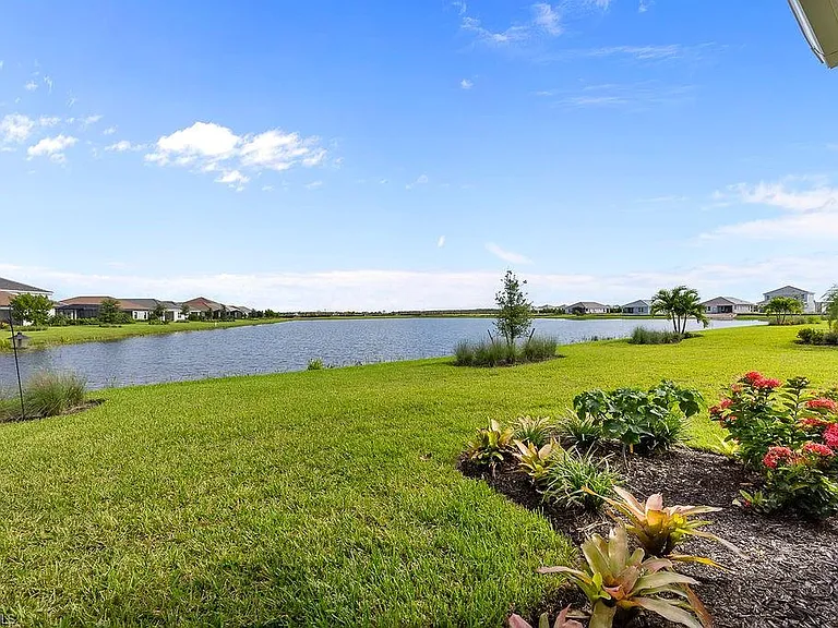 4584 Centaurus Cir — Photo 5