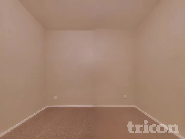 1689 S 235th Dr — Photo 11