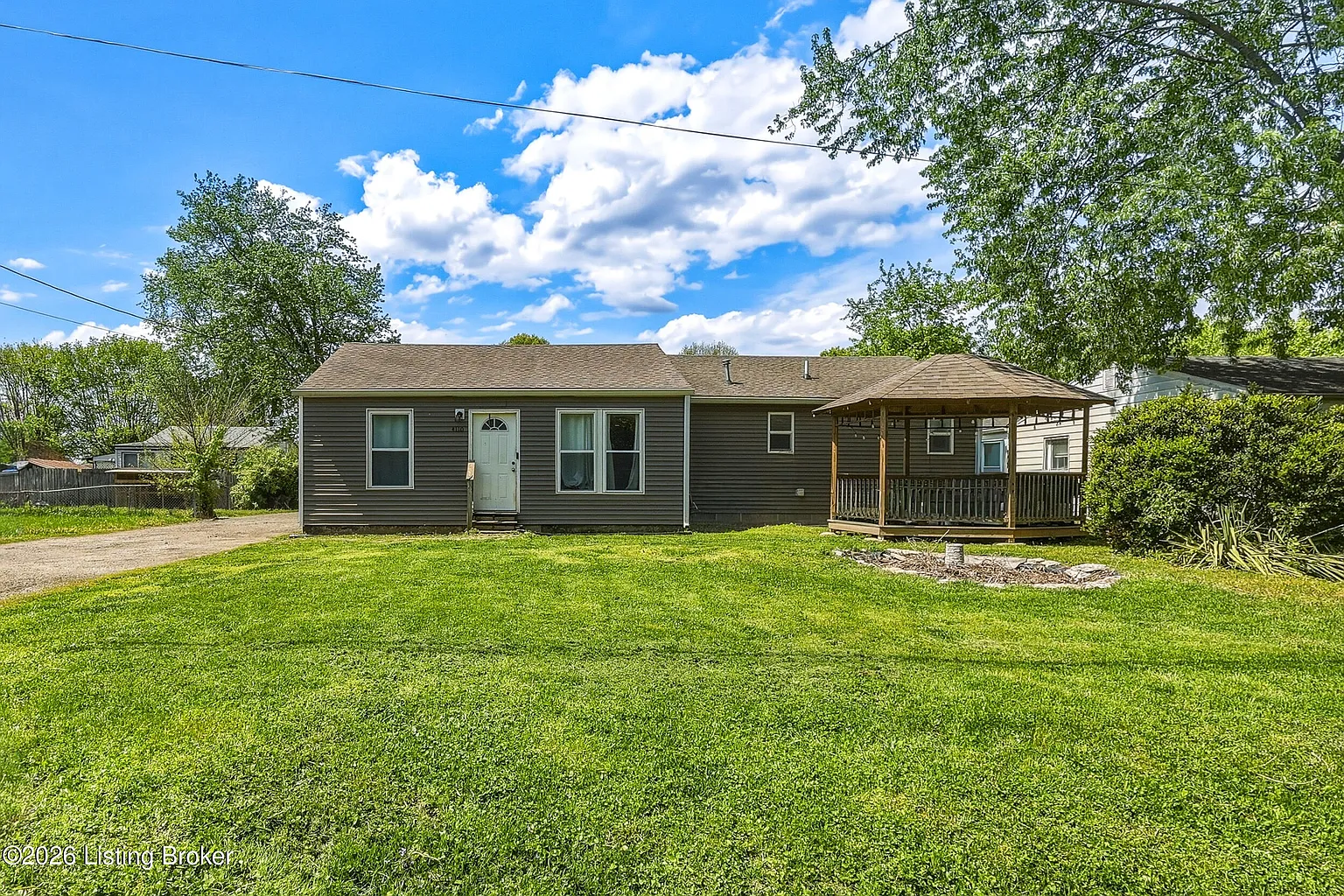 4110 Riedley Rd photo 1