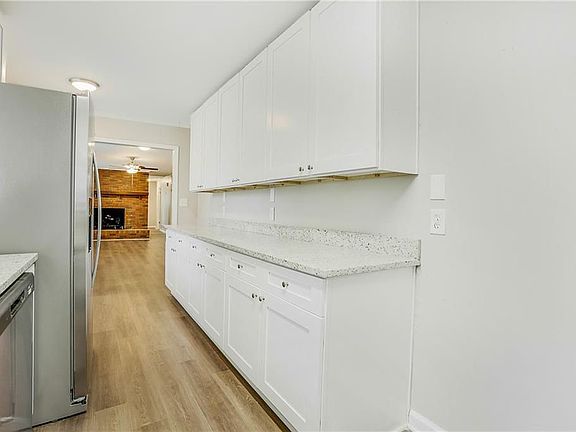 5th image of 3345 Lauada Dr