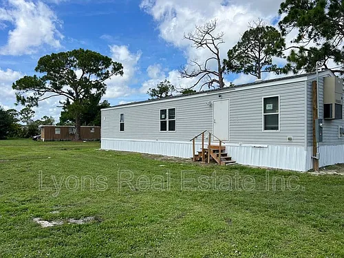 8086 Heck Dr Photo 1