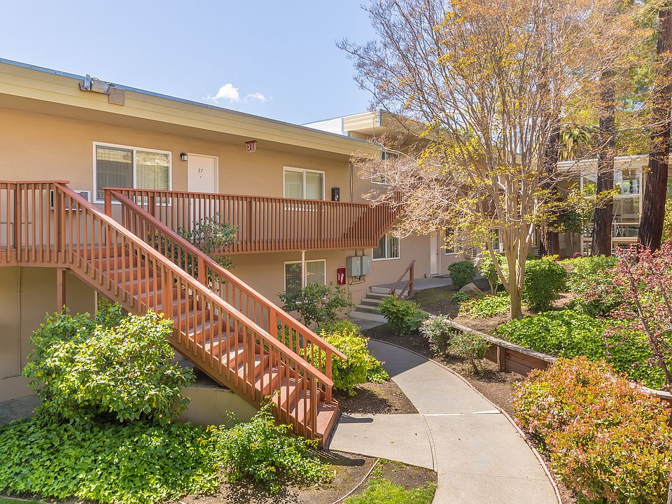 1st image of 1384 Oakland Blvd #28