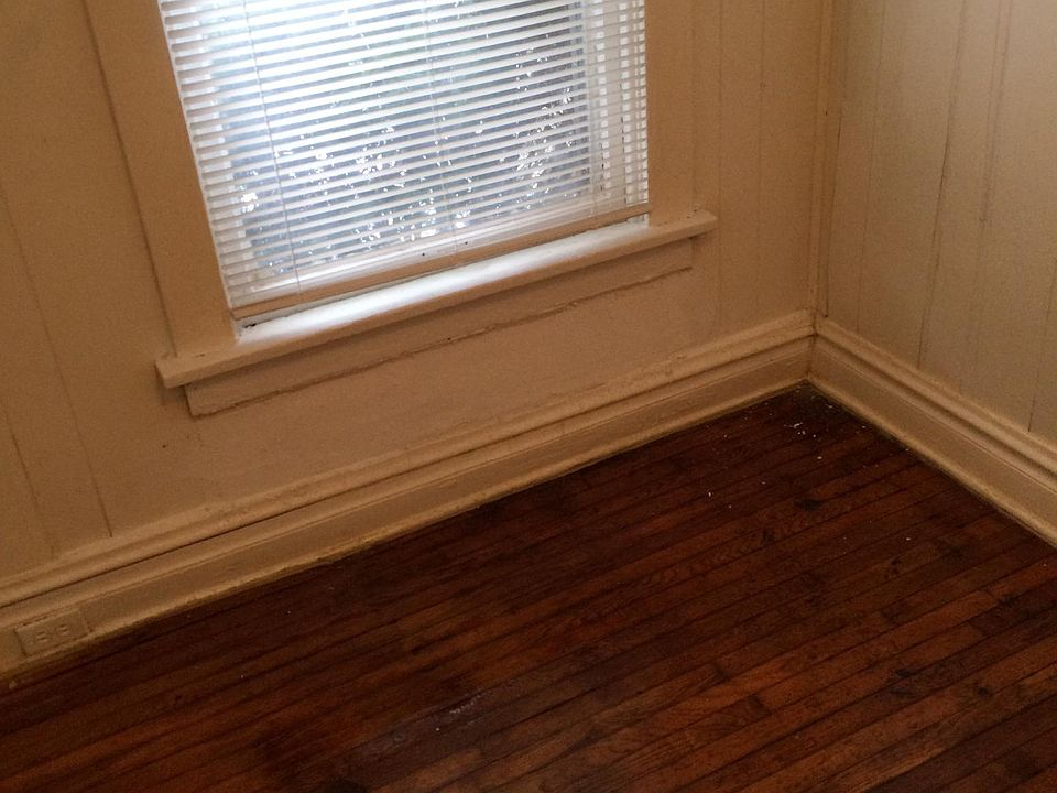 2nd image of 4418 Kennerly Ave