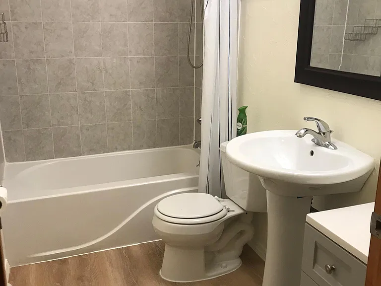 1715 Glacier Ave — Photo 12