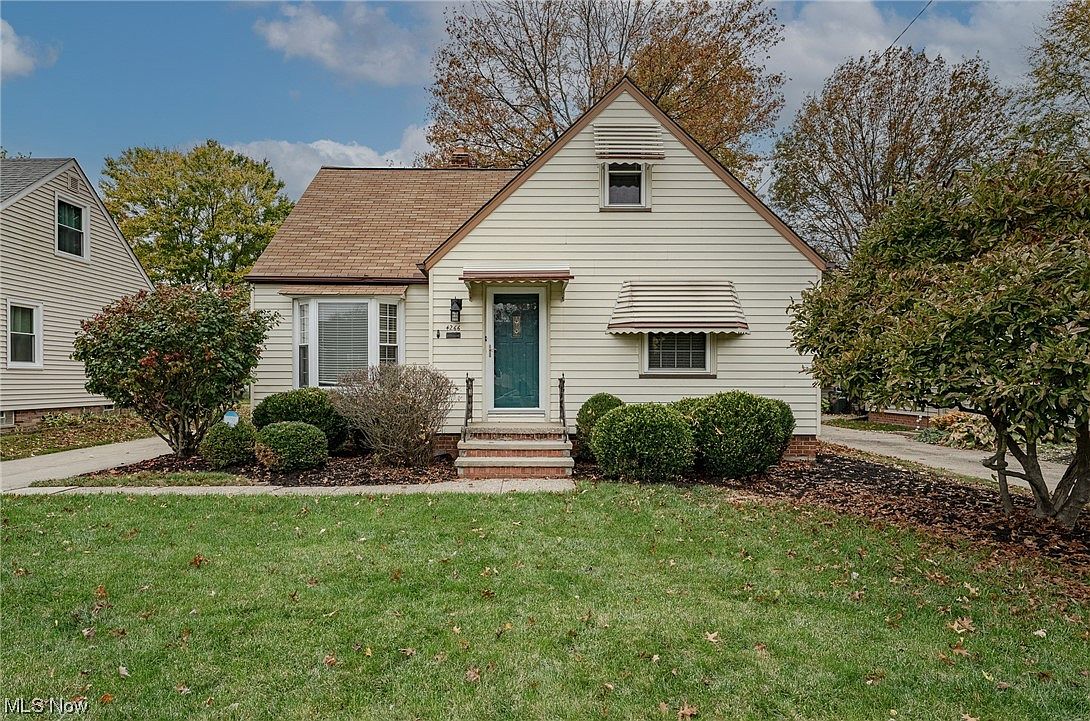 4266 W 226th St, Fairview Park, OH 44126 | Zillow