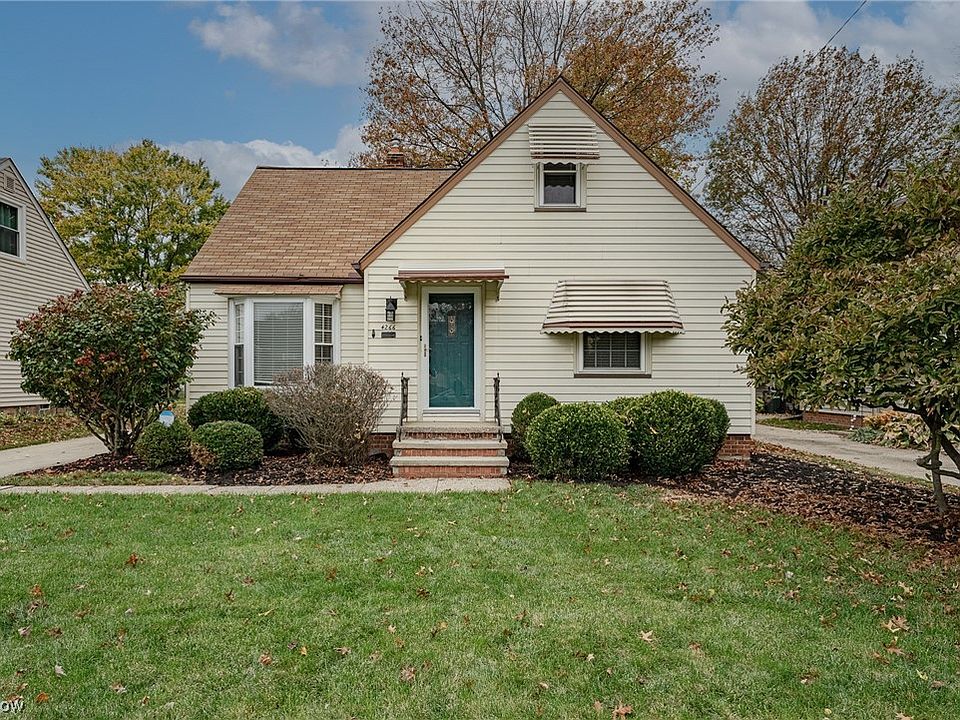 4266 W 226th St Fairview Park OH 44126 Zillow   Ec07fe24593cc7fcee16e57fd24aa198 Cc Ft 960 