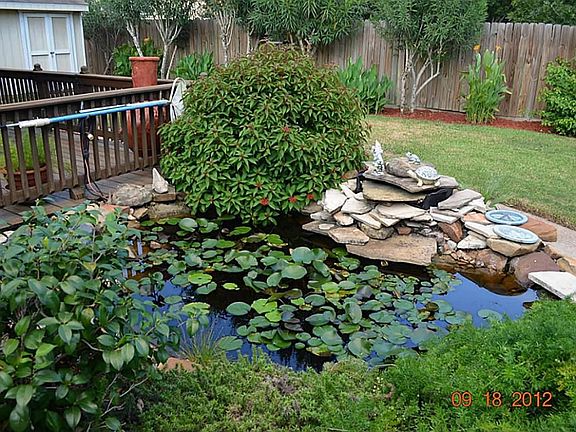 2nd image of 3902 Windsor Dr
