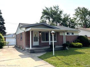 319 Shotka St, Westland, MI 48186