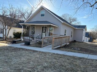 901 Maple St, Atlantic, IA 50022