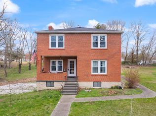 39 Morris St, Stanton, KY 40380