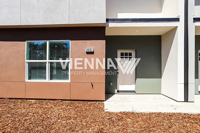 8082 Quiet Knolls Dr — Photo 17