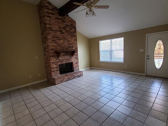 2nd image of 5028 Corinne St