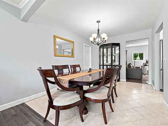 4th image of 1230 Parkwood Drive