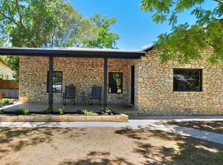 130 Mesquite St, Boerne, TX 78006