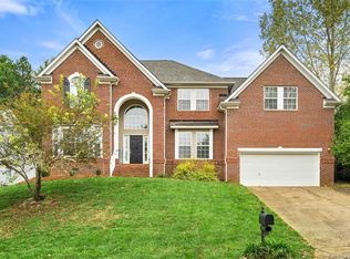 5627 Branthurst Dr, Charlotte, NC 28269
