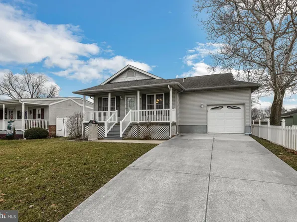 126 Baird Ave, Mount Ephraim, NJ 08059