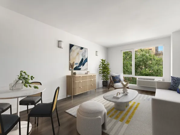 3436 Kingsbridge Avenue image 1 of 6