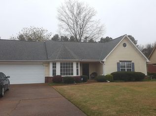 9109 Plantation Lakes Dr, Olive Branch, MS 38654