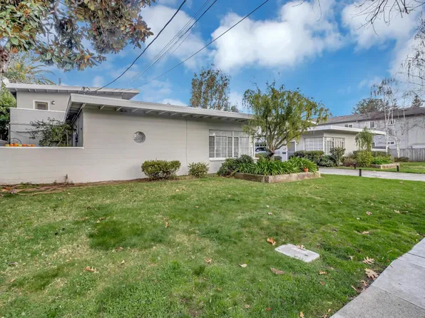 632 University Dr, Menlo Park, CA 94025