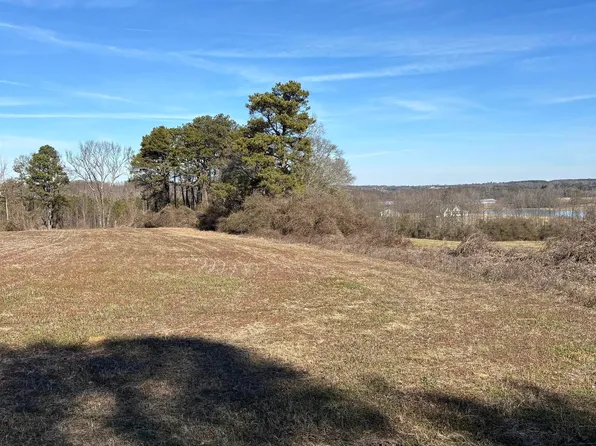 1 Blessing Rd, Albertville, AL 35951