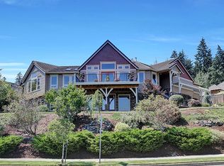 10387 SE Isaac Dr, Happy Valley, OR 97086