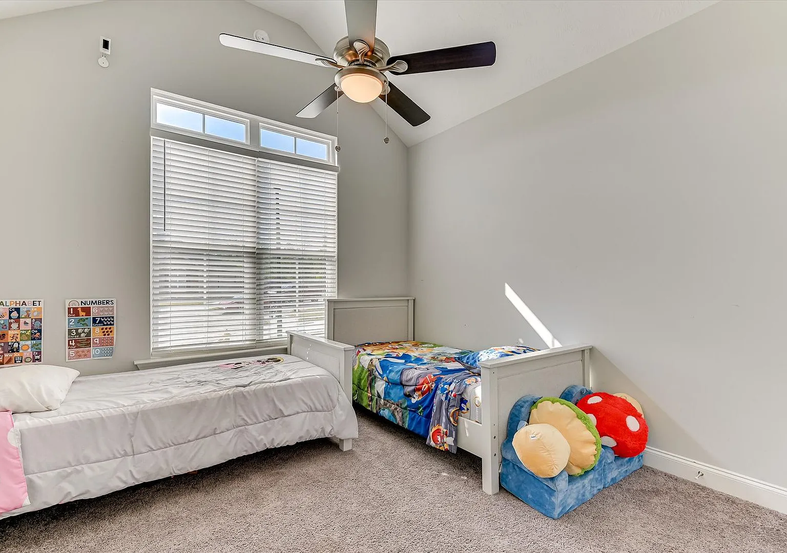 Home For Lease 4 Br 3 Bath Ranchstyle Split Floor Plan And Open Large Fenced Backyard Convenient ... — Photo 4