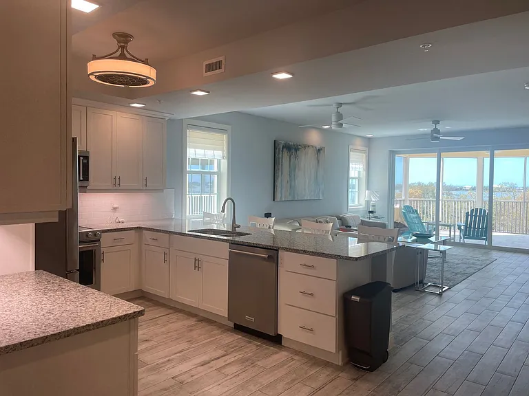 260 Hidden Bay Dr #401 — Photo 5