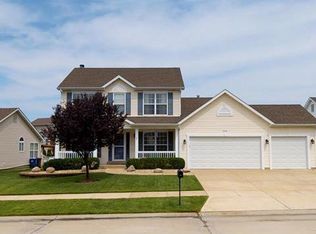 304 Van Buren Dr, Wentzville, MO 63385