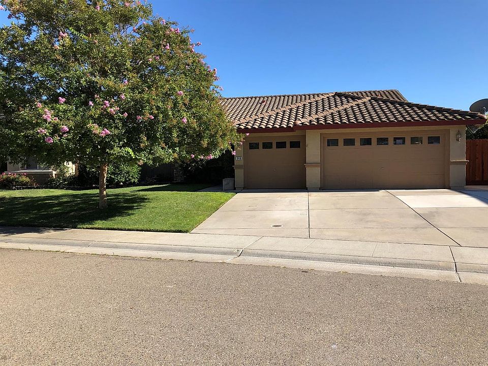 1st image of 946 Fawcett Ct