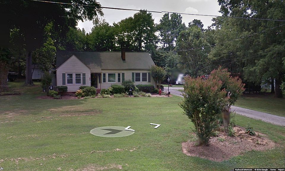 2nd image of 111 Easy St