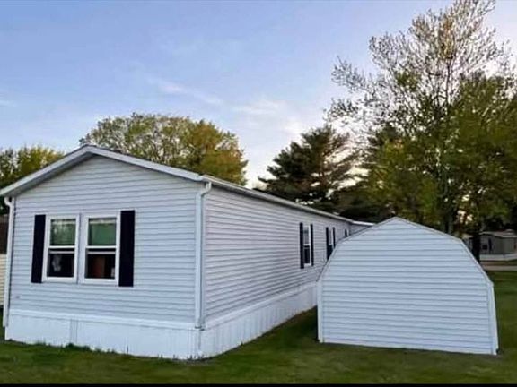 2nd image of 44 Orchard Lane Ct #44