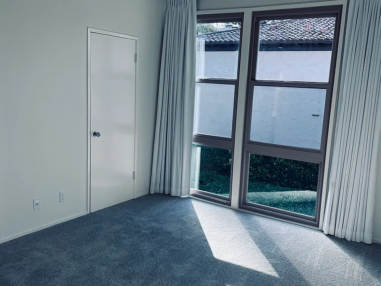 Los Robles Apartments - Senior 55+ — Photo 24