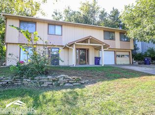 2723 Allison Ave, Manhattan, KS 66502