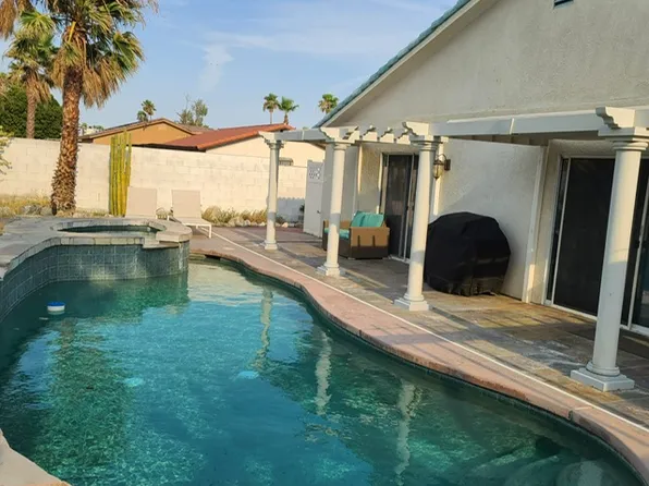 67260 Rango Rd, Cathedral City, CA 92234