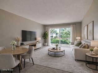 1935 Gardiner Ln APT C44, Louisville, KY