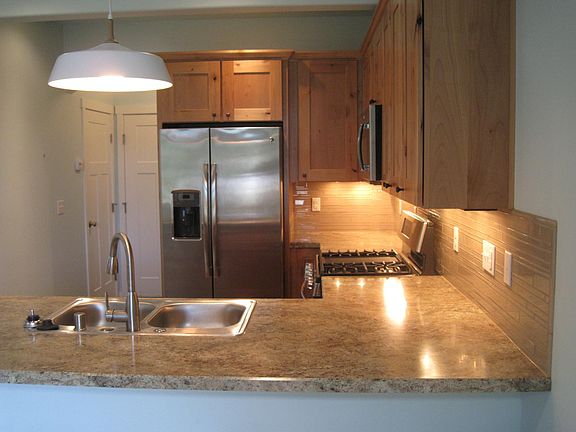 Gourmet kitchen