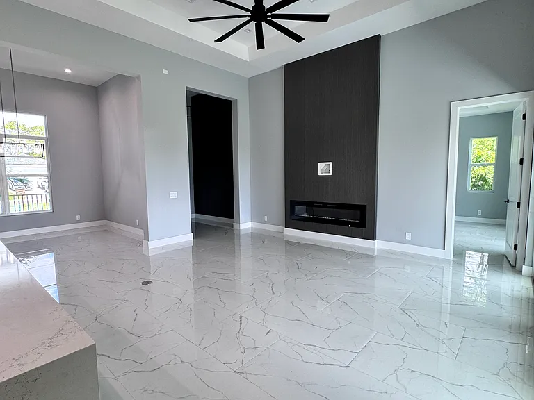 1022 Apple Ave — Photo 9