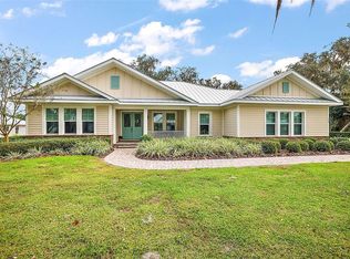 433 Long And Winding Rd, Groveland, FL 34737