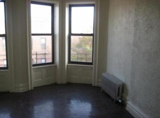 420 40th St APT 1L, Brooklyn, NY 11232