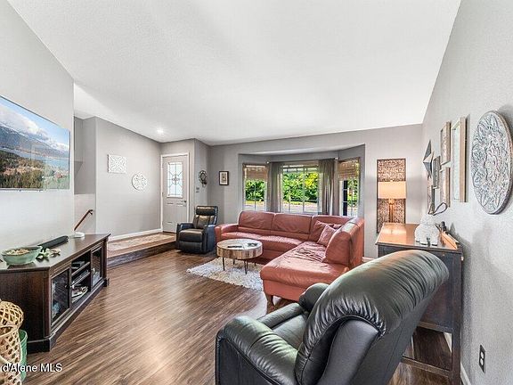 3rd image of 3800 N Trevino Dr