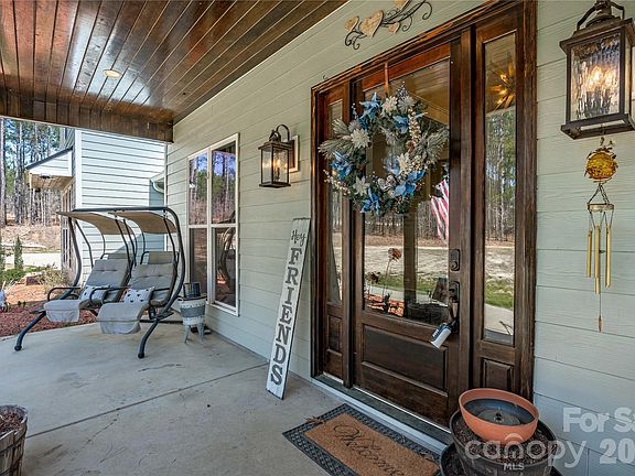 2nd image of 2138 Lockhart Rd