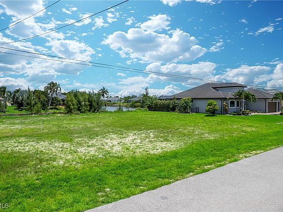 3rd image of 2809 SW 17th Pl