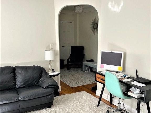 5th image of 47-39 40th St APT 1J