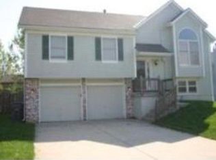17385 W 156th Ter, Olathe, KS 66062