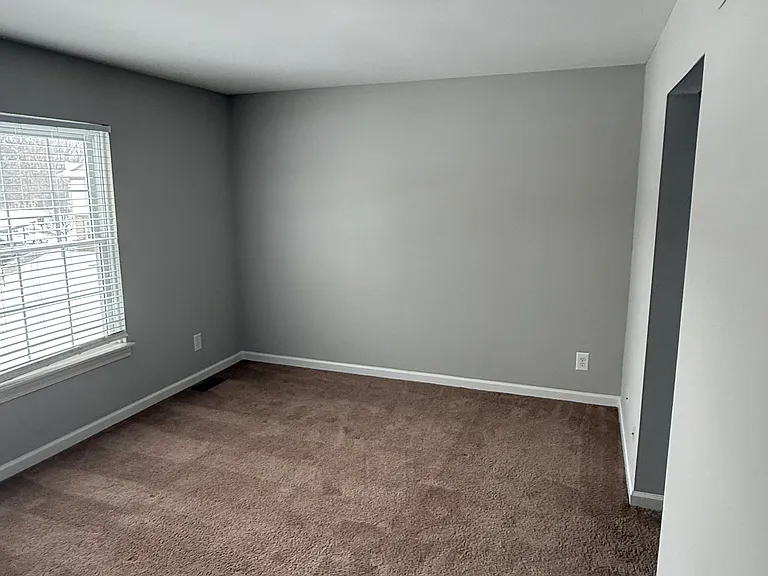 17467 Cedar Lake Cir — Photo 10
