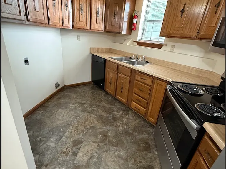 808 N Main St #3 — Photo 19