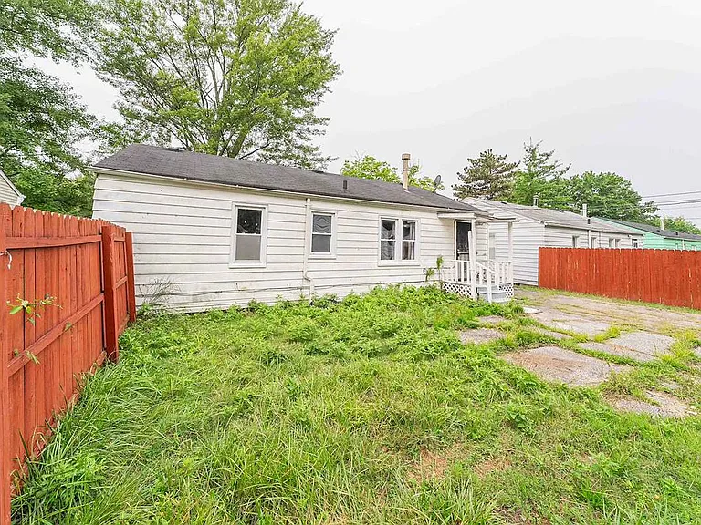 2533 Greenvale Rd — Photo 33