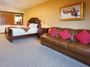 160 W Gill Ave APT R320, Jackson, WY 83001