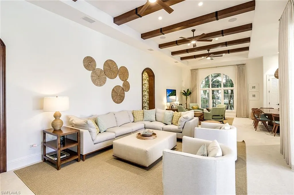4 bed, 5.0 bath, 3275 sqft, $16,000 — Photo 3