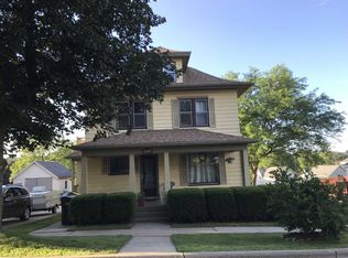 412 5th Ave, New Glarus, WI 53574